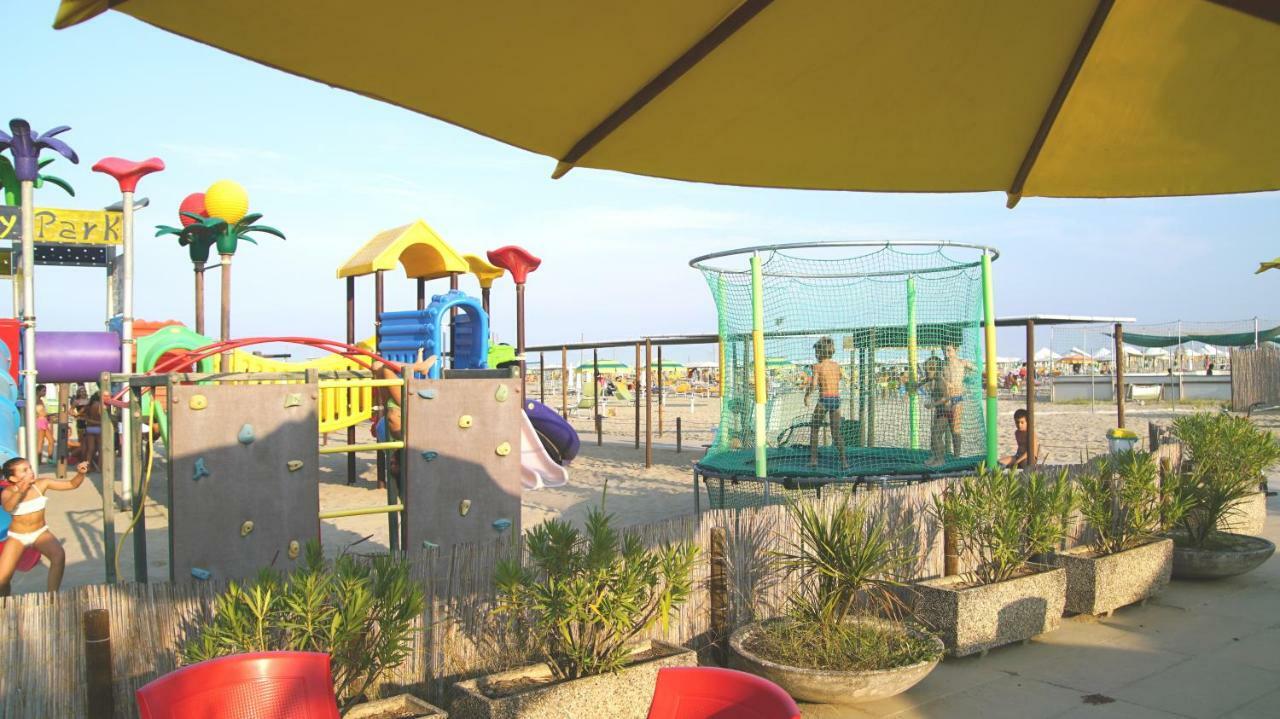 Bungalow Logonovo Lido di Spina Eksteriør billede