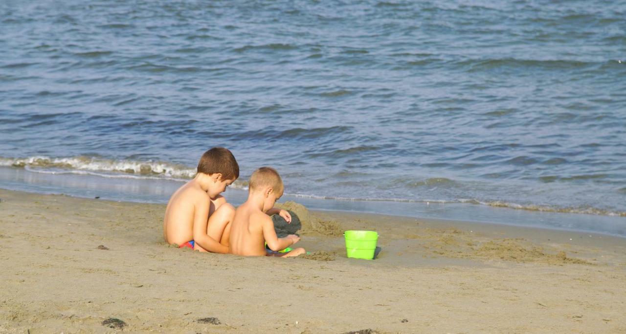 Bungalow Logonovo Lido di Spina Eksteriør billede